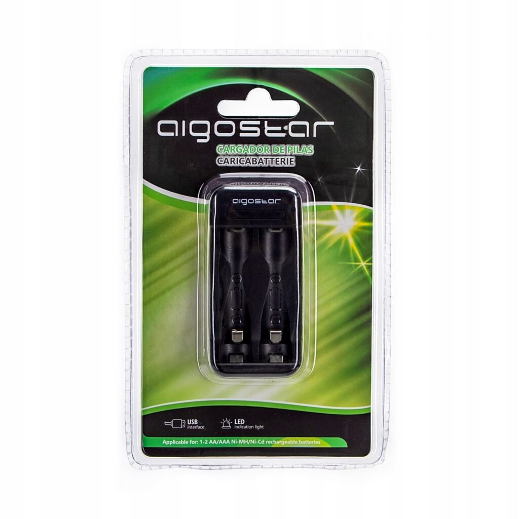 Czarna ładowarka do akumulatorów AA i AAA USB z kablem micro USB
